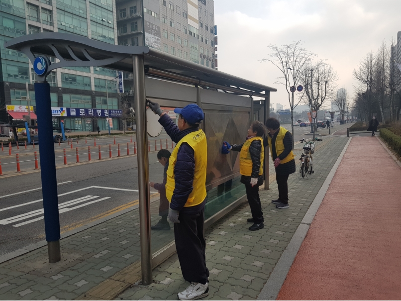 2019년 3월 정류장지킴이 활동사진의 1번째 이미지