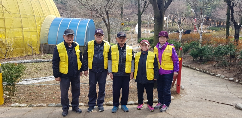 3/21(목) 어린이공원관리원 활동사진의 1번째 이미지