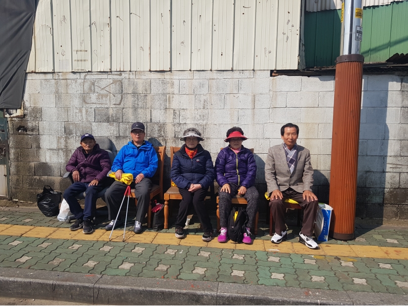 2019년 4월 정류장지킴이 활동사진(9조, 12조)의 4번째 이미지