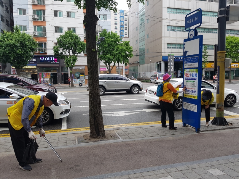 2019년 정류장지킴이 6월 활동사진(4조,7조)의 1번째 이미지