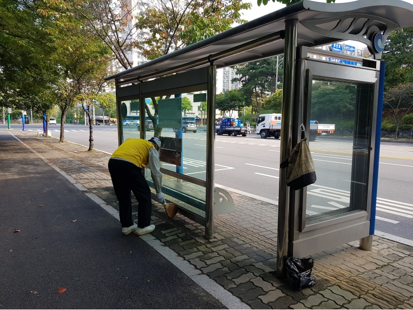 2019년 정류장지킴이 10월 활동사진(2조, 3조)의 4번째 이미지