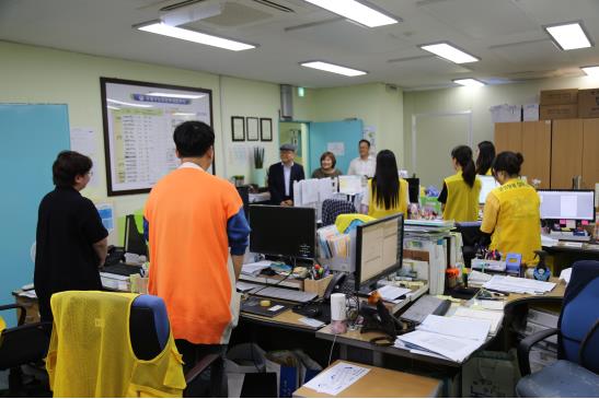 한국노인인력개발원 강익구원장님 센터방문의 4번째 이미지