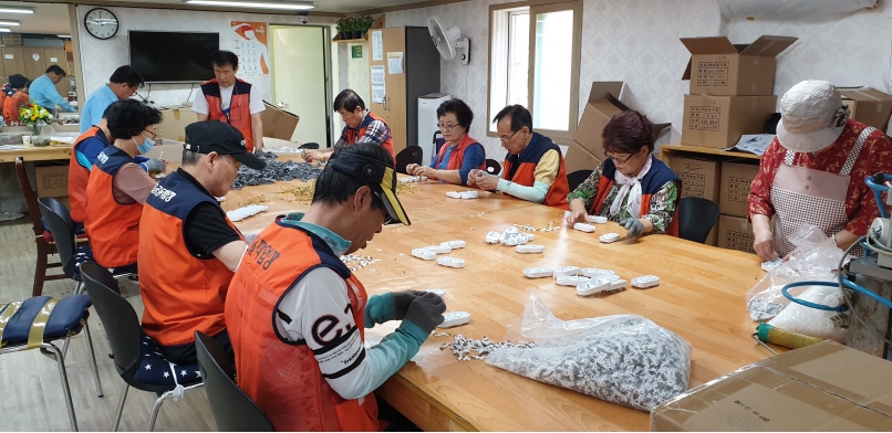 5/14(화) 비전홀 공동작업장 근무사진의 1번째 이미지