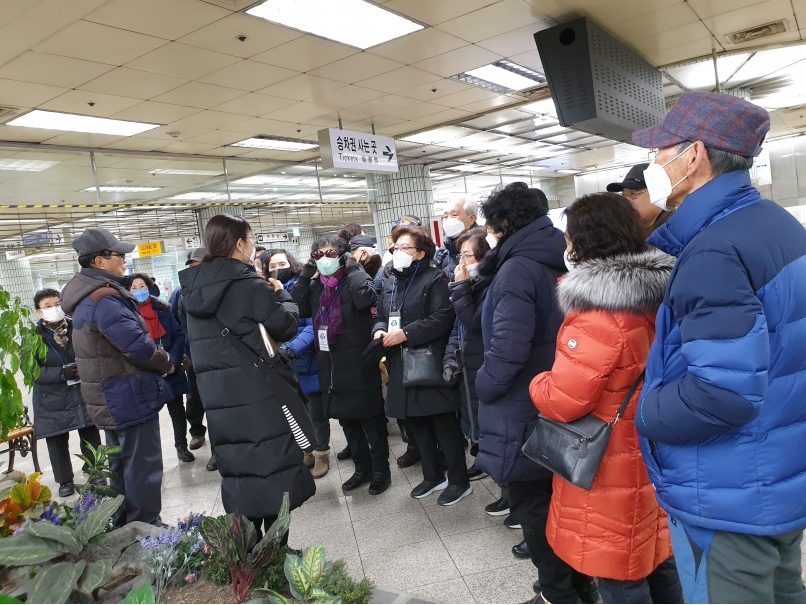 도시철도안전지킴이 2월 활동사진(1조,2조)의 4번째 이미지