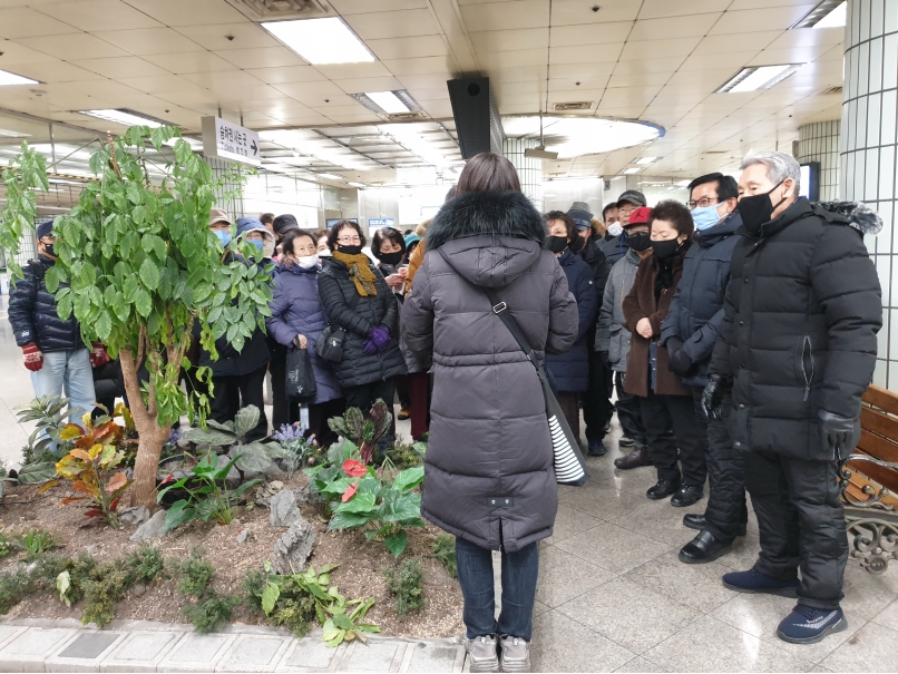 도시철도안전지킴이 2월 활동사진(3조,4조)의 5번째 이미지