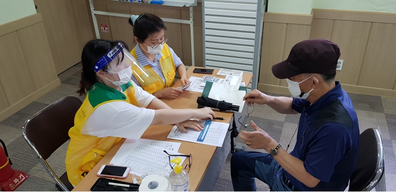 참여자 간담회 및 7월 상품권 지급의 2번째 이미지