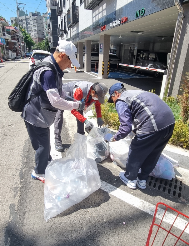 우리동네플라스틱자원순환단 5월 모니터링의 4번째 이미지