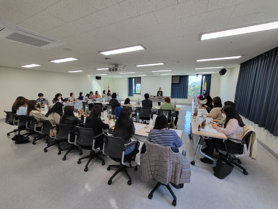 맞춤향기공방 디퓨저(원데이클래스) 참여수업 진행의 2번째 이미지