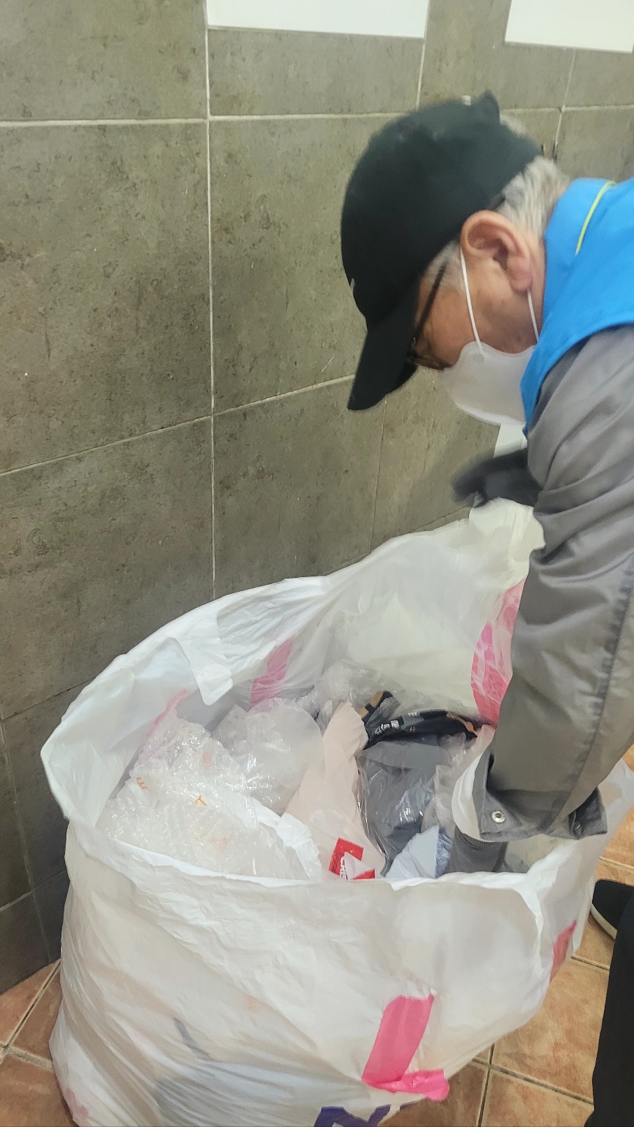 지하상가안내도우미 5월 모니터링의 4번째 이미지