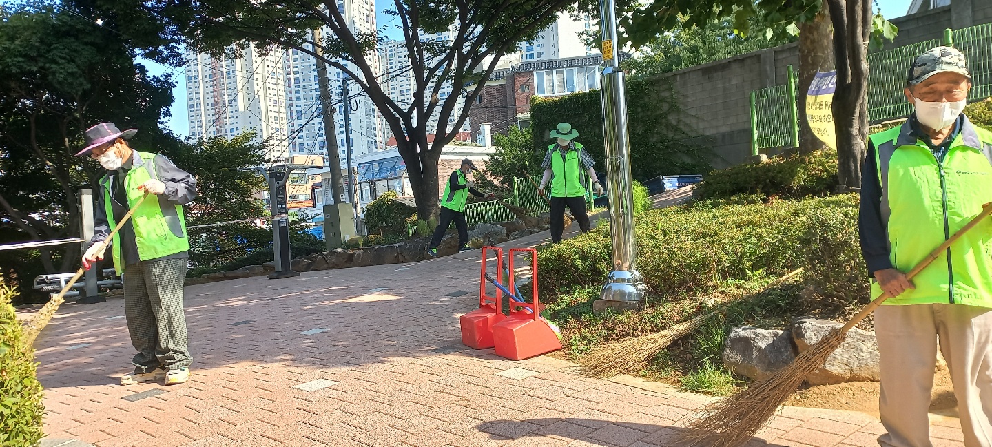 2021 어린이공원관리원 10월 모니터링의 3번째 이미지