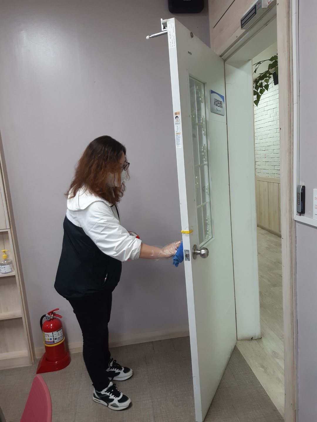 5월12일 센터방역의 5번째 이미지