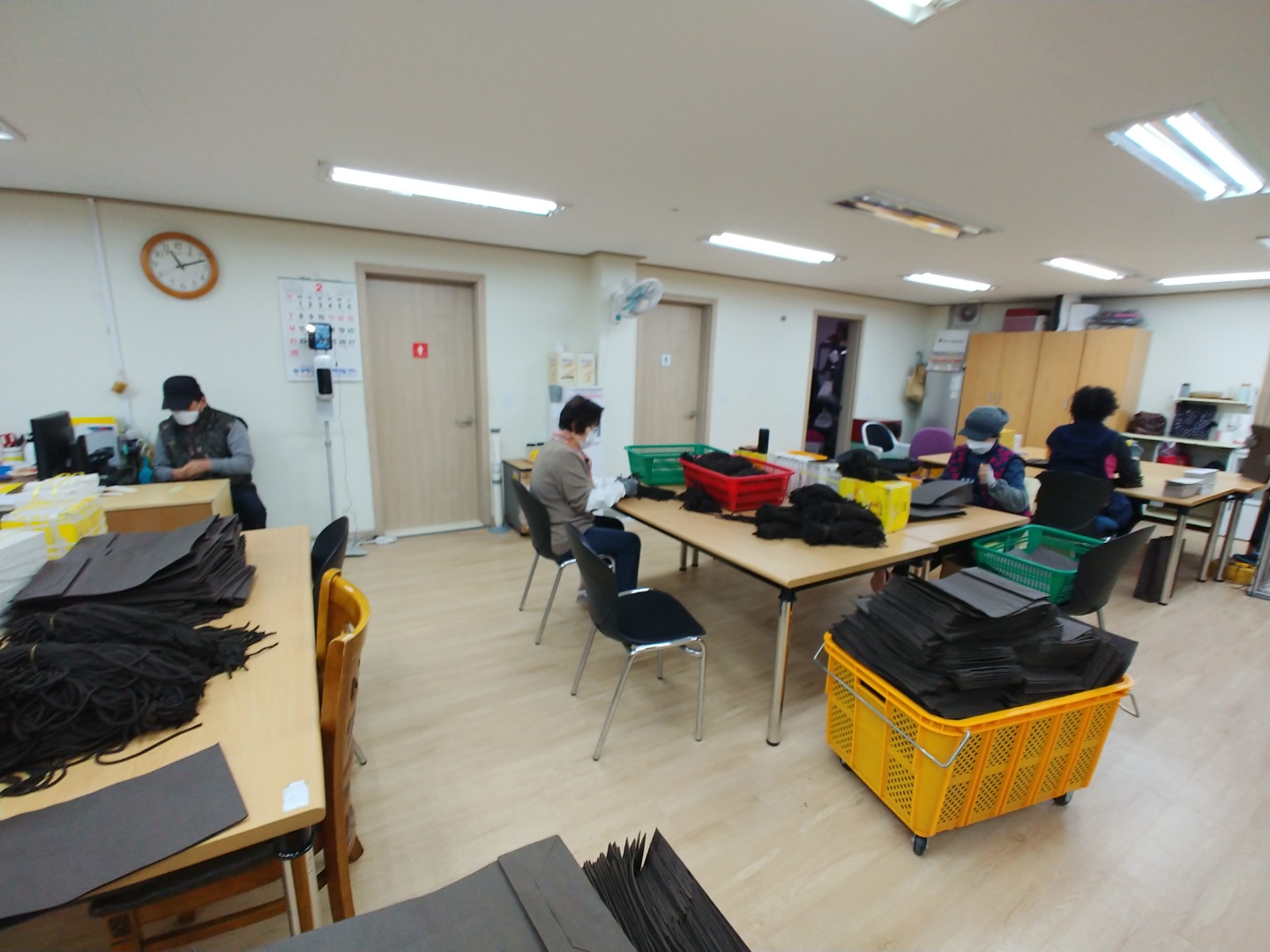 공동작업장_비전홀3_2월모니터링의 2번째 이미지