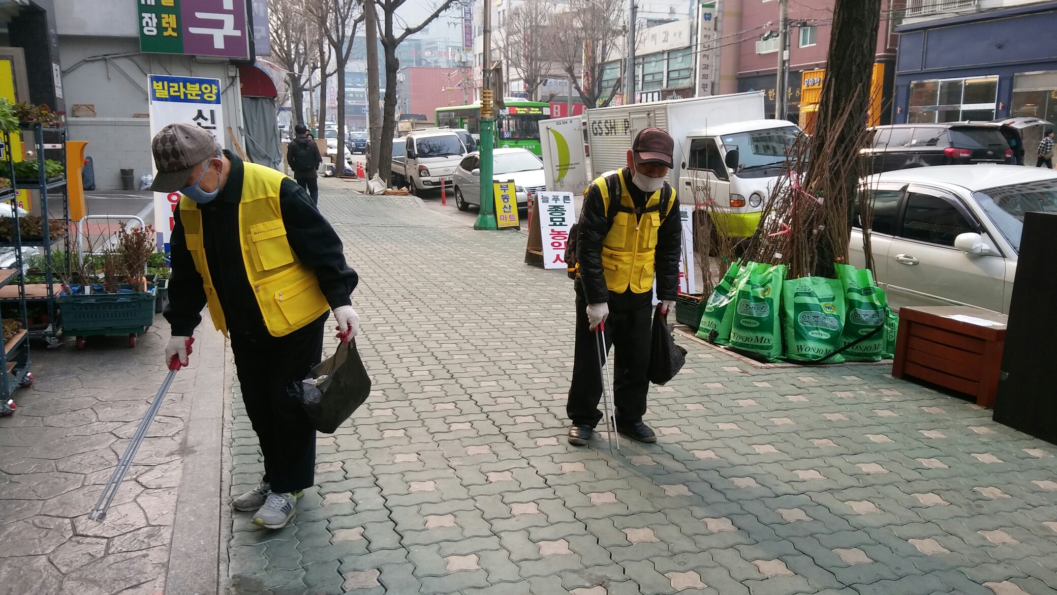 2019년 3월 우리장터도우미 활동사진 이미지