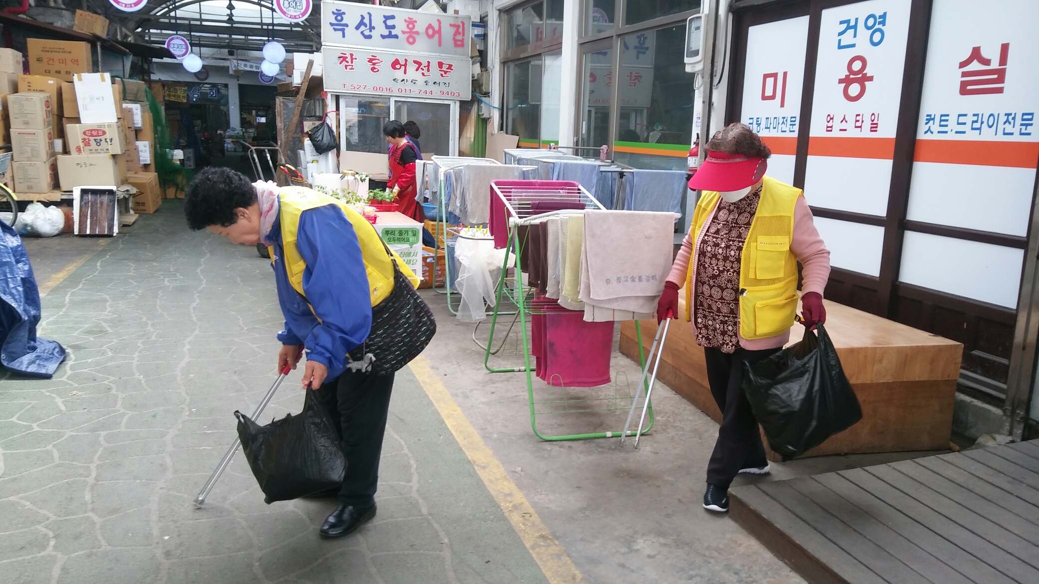 2019년 4월 우리장터도우미 활동사진의 2번째 이미지