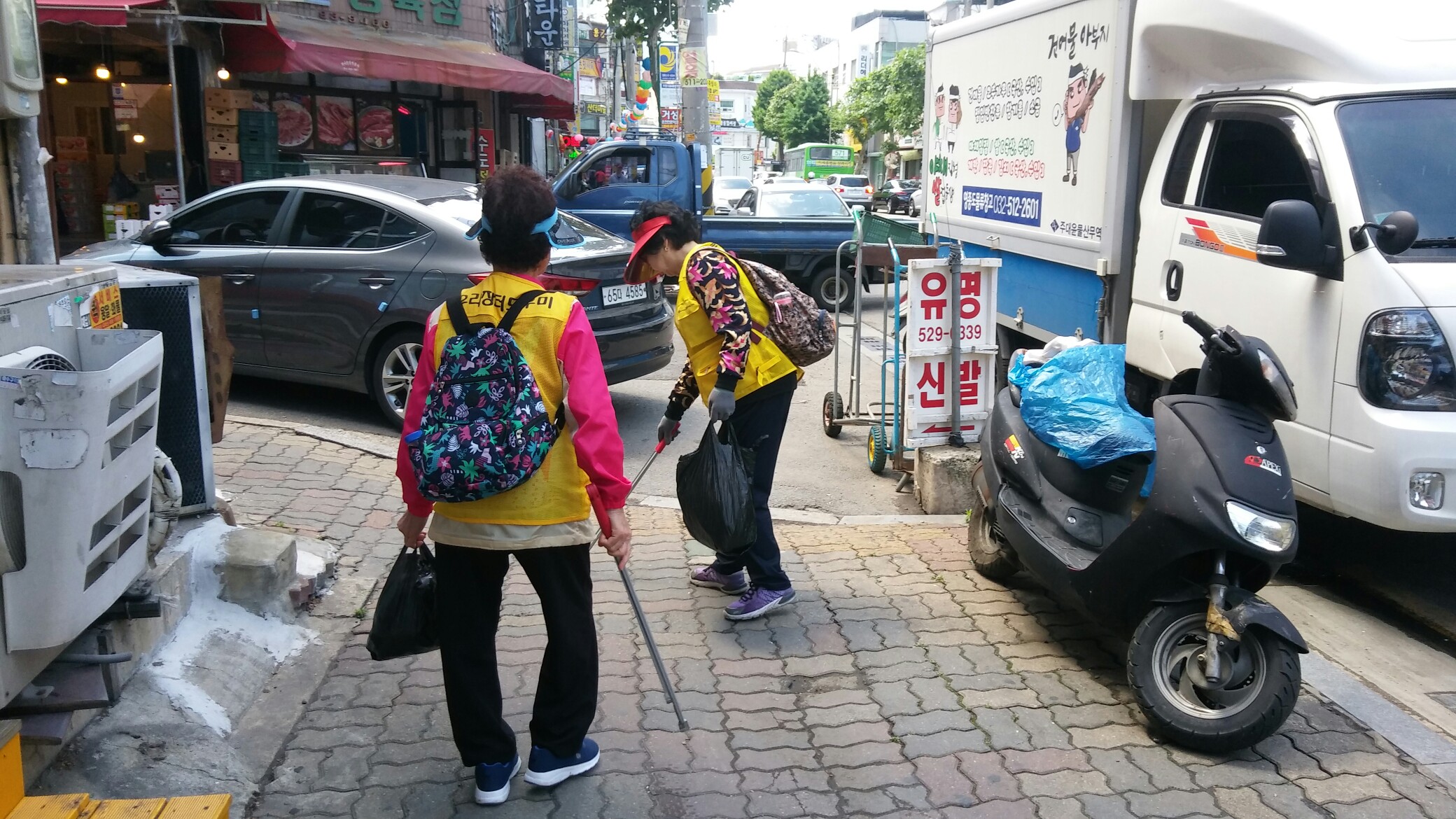2019년 우리장터도우미 5월 활동사진의 3번째 이미지