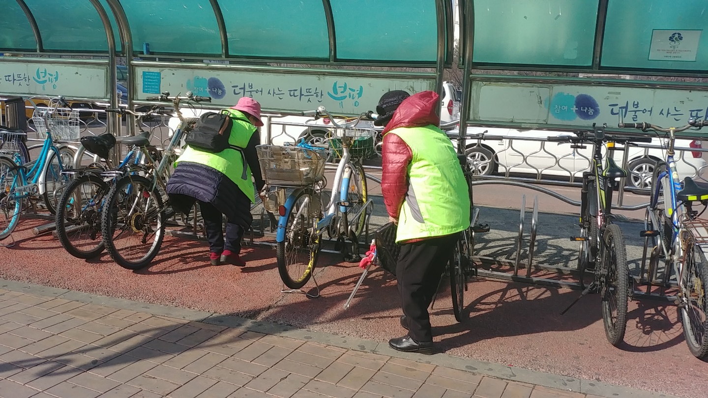 3월 자전거보관소 도우미 모니터링의 3번째 이미지