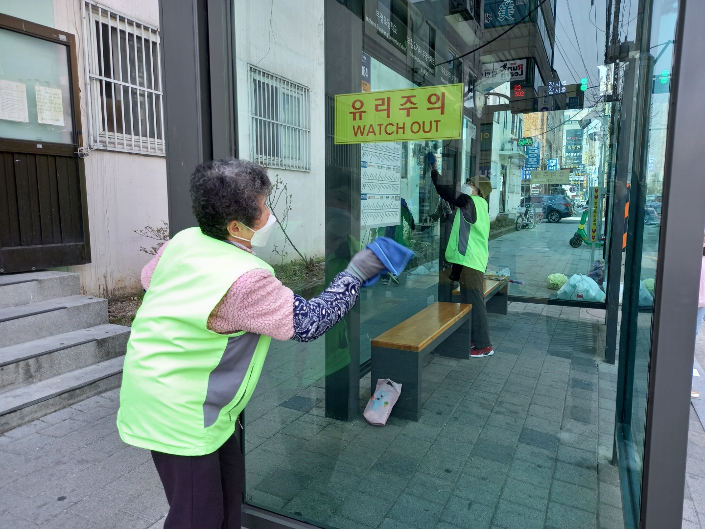 정류장지킴이 4월 모니터링의 5번째 이미지
