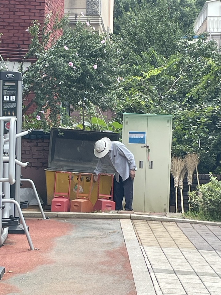 어린이공원관리원 A팀 7월 모니터링의 4번째 이미지