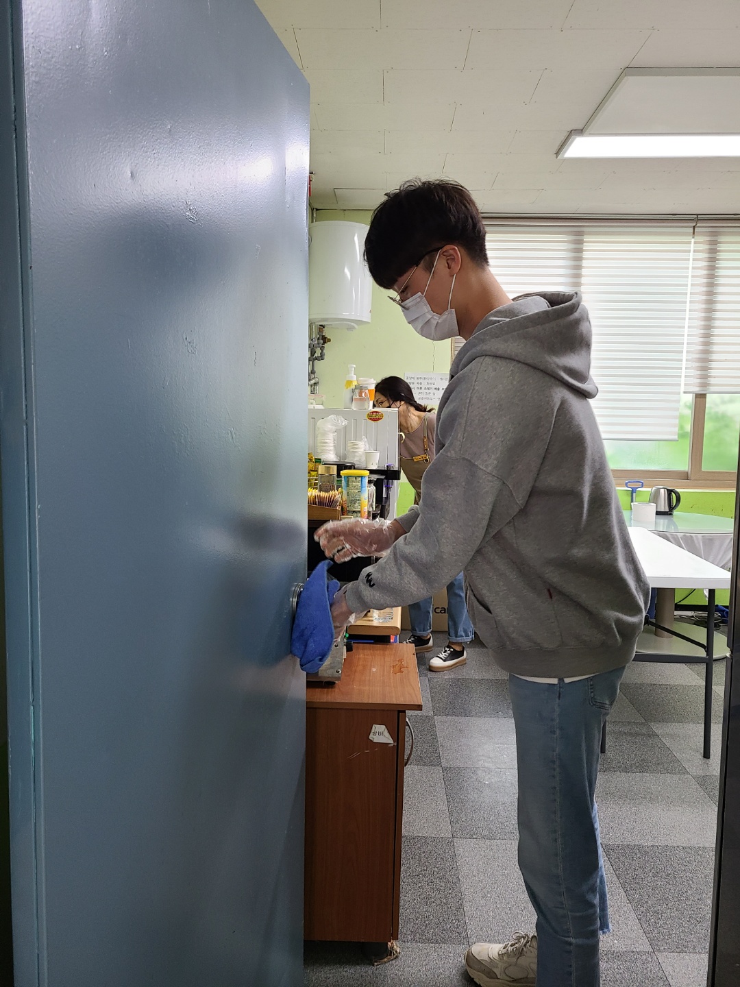 4월29일 센터방역의 4번째 이미지