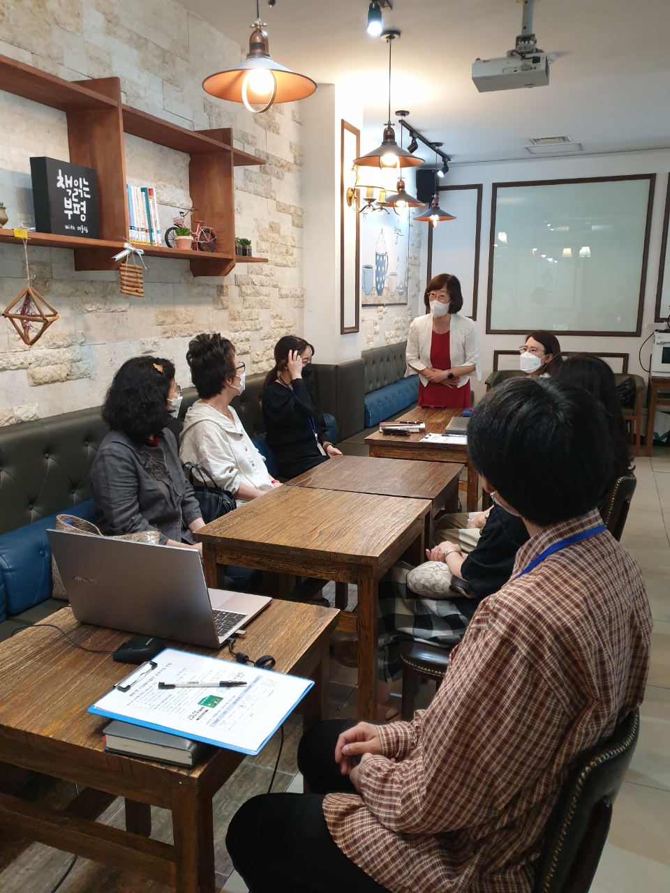 카페 어울림(본점) 조장회의 이미지