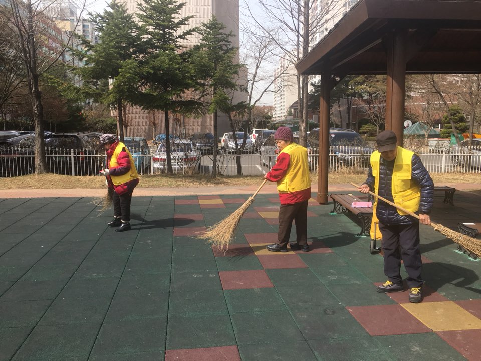 2019년 03월 18일 어린이공원관리원 모니터링의 5번째 이미지