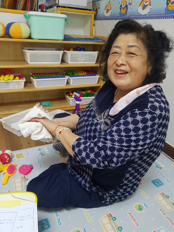 2019년 4월 엄마품사랑도우미 활동사진(1조)의 3번째 이미지