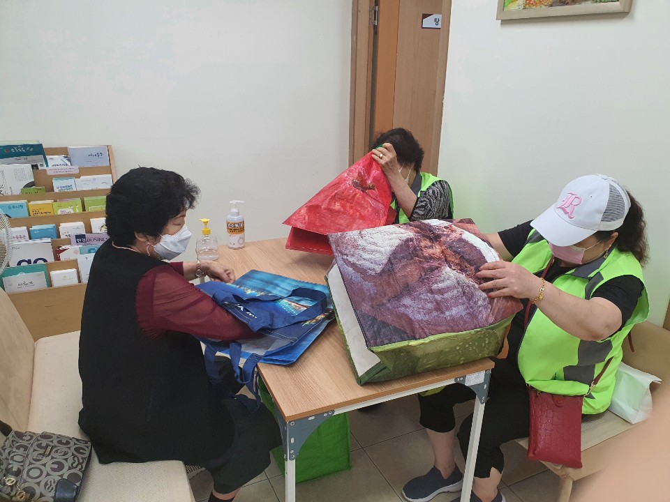 2021년 7월 노인급식지원도우미 갈산2조 모니터링의 2번째 이미지