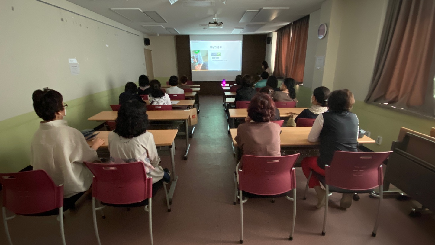 카페어울림(본점) 6월 월례회 및 산업안전보건교육의 3번째 이미지