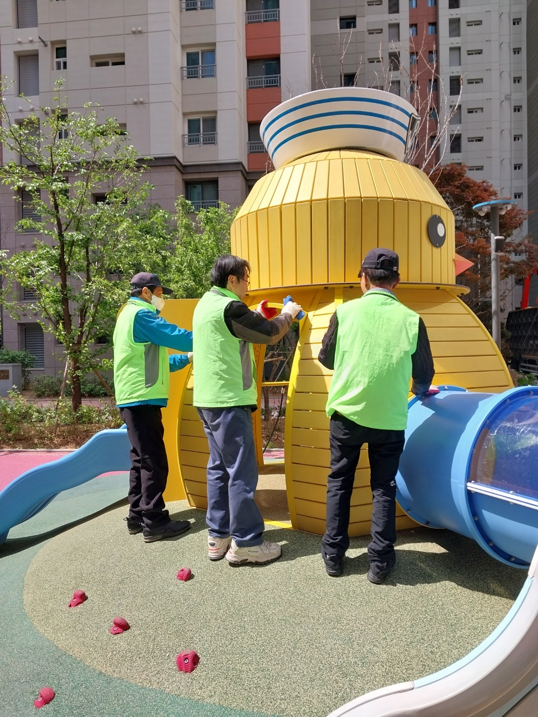 놀이터관리사업 4월 모니터링의 2번째 이미지