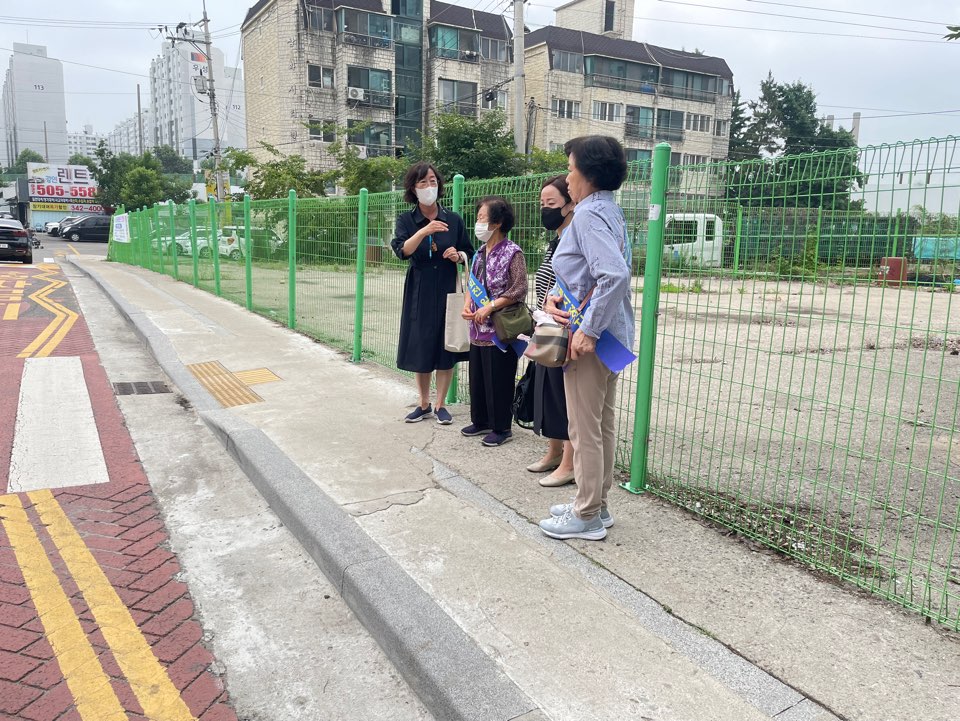 교통약자보호구역지킴이 6월 모니터링(센터장님 동행)의 2번째 이미지