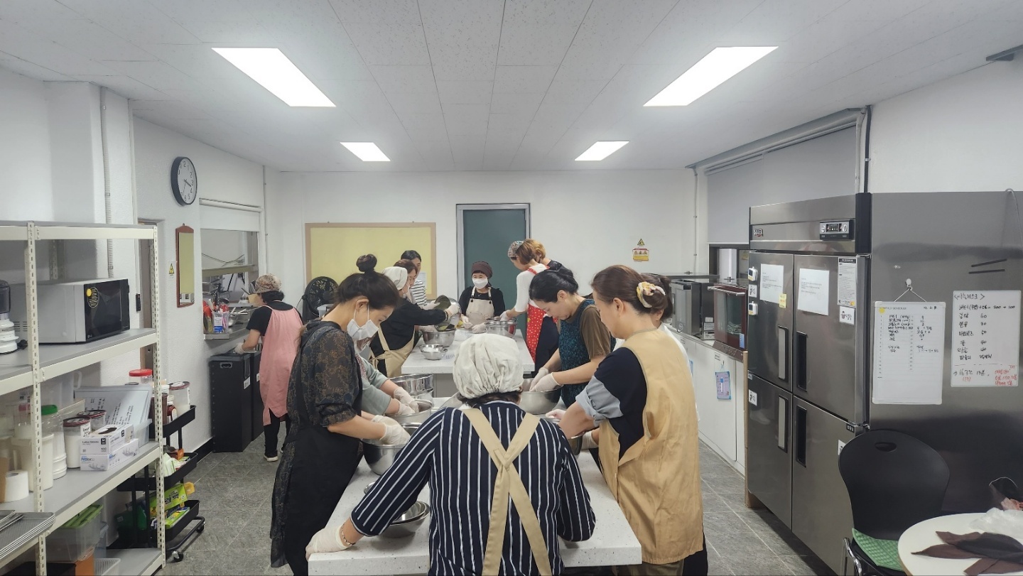 어울림퓨전떡&디저트 원데이클래스 진행 이미지