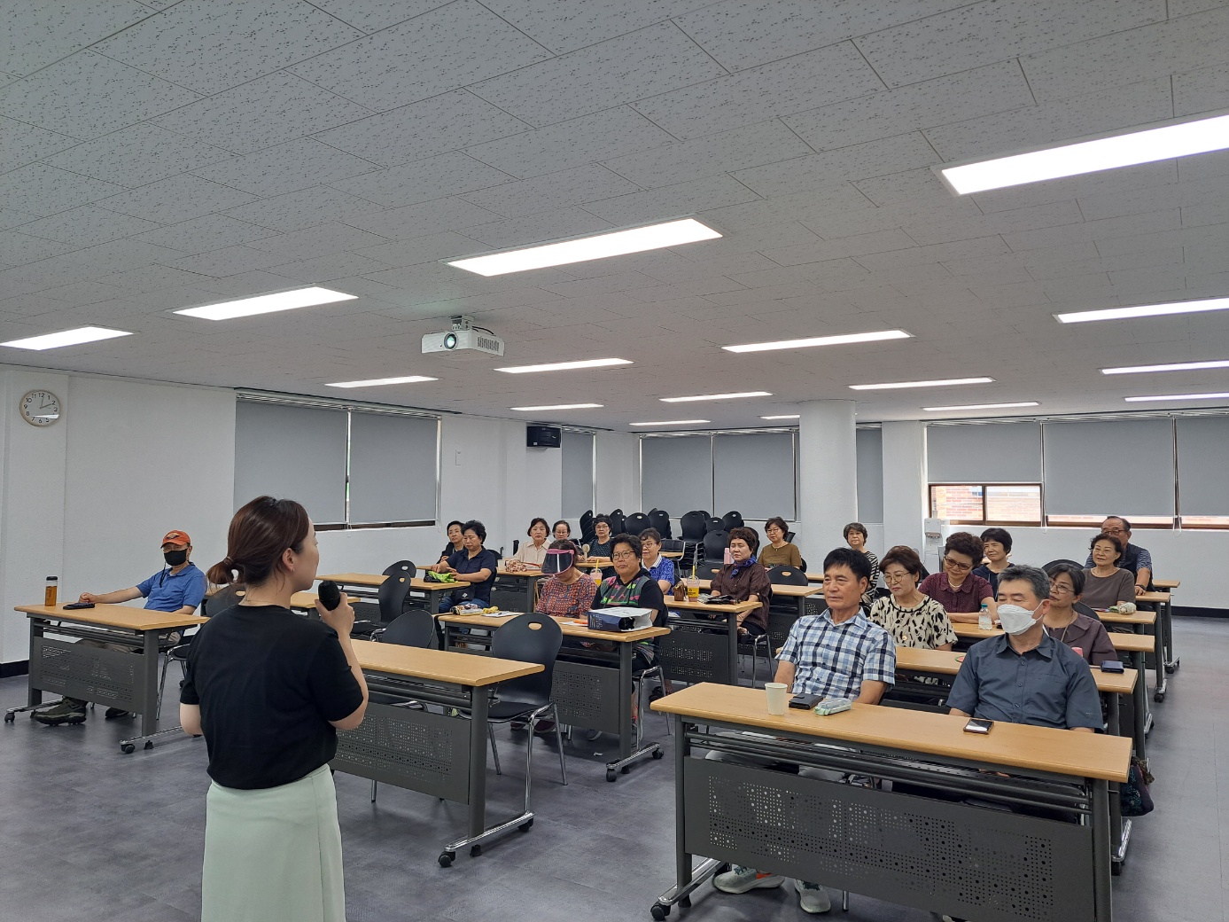 학생건강지킴이 직무교육 및 3분기 산업안전보건교육의 1번째 이미지