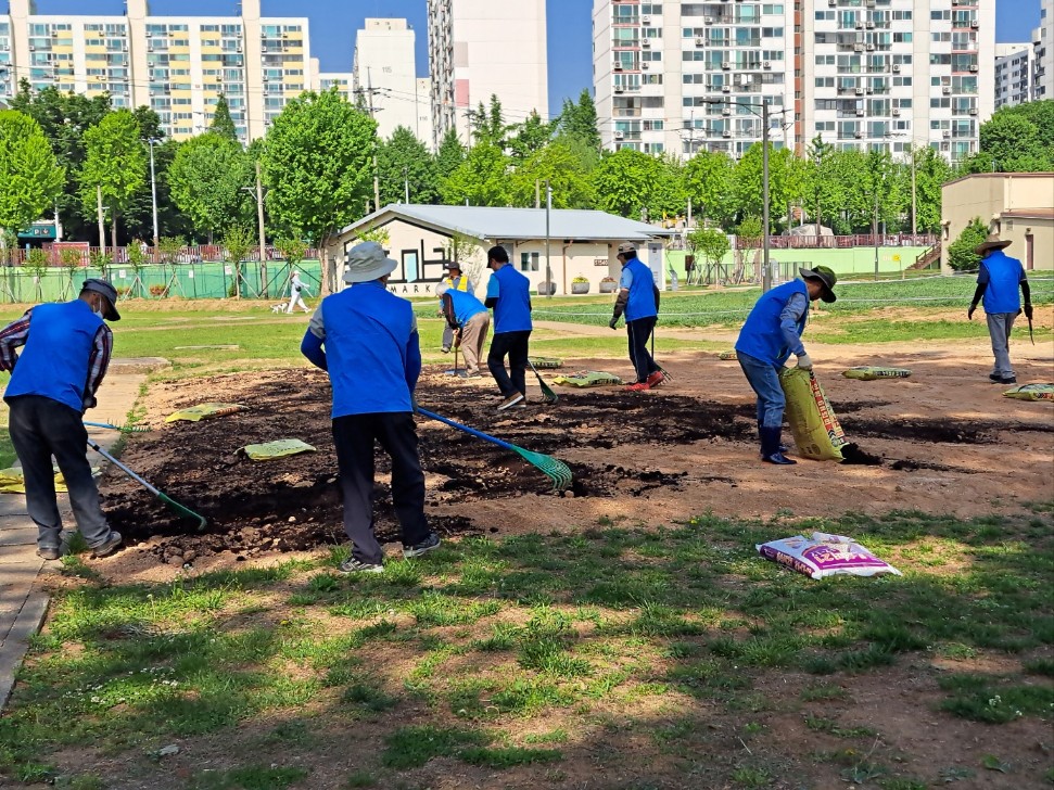 어린이공원(청천,갈산) 5월 모니터링의 3번째 이미지