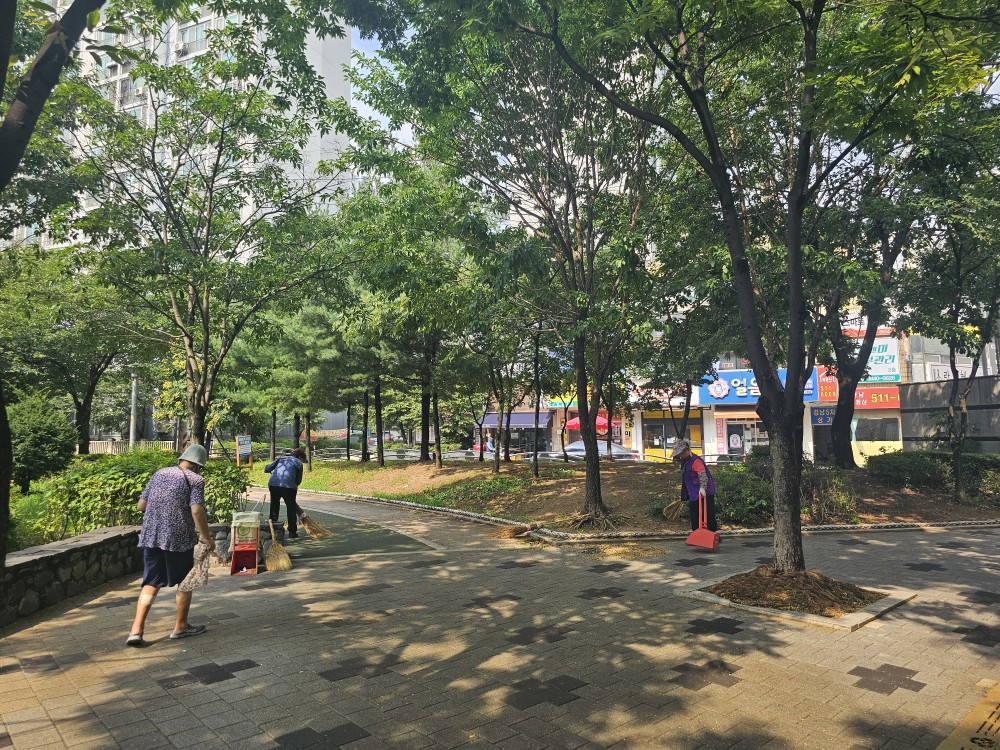 어린이공원관리원 (청천,갈산) 8월 모니터링의 2번째 이미지