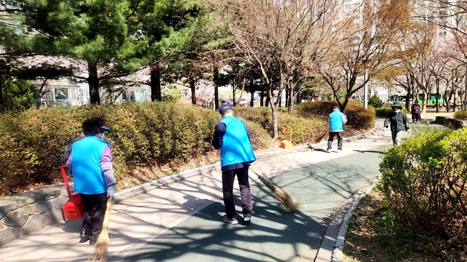 어린이공원관리원(청천,갈산) 4월 활동 모니터링의 1번째 이미지