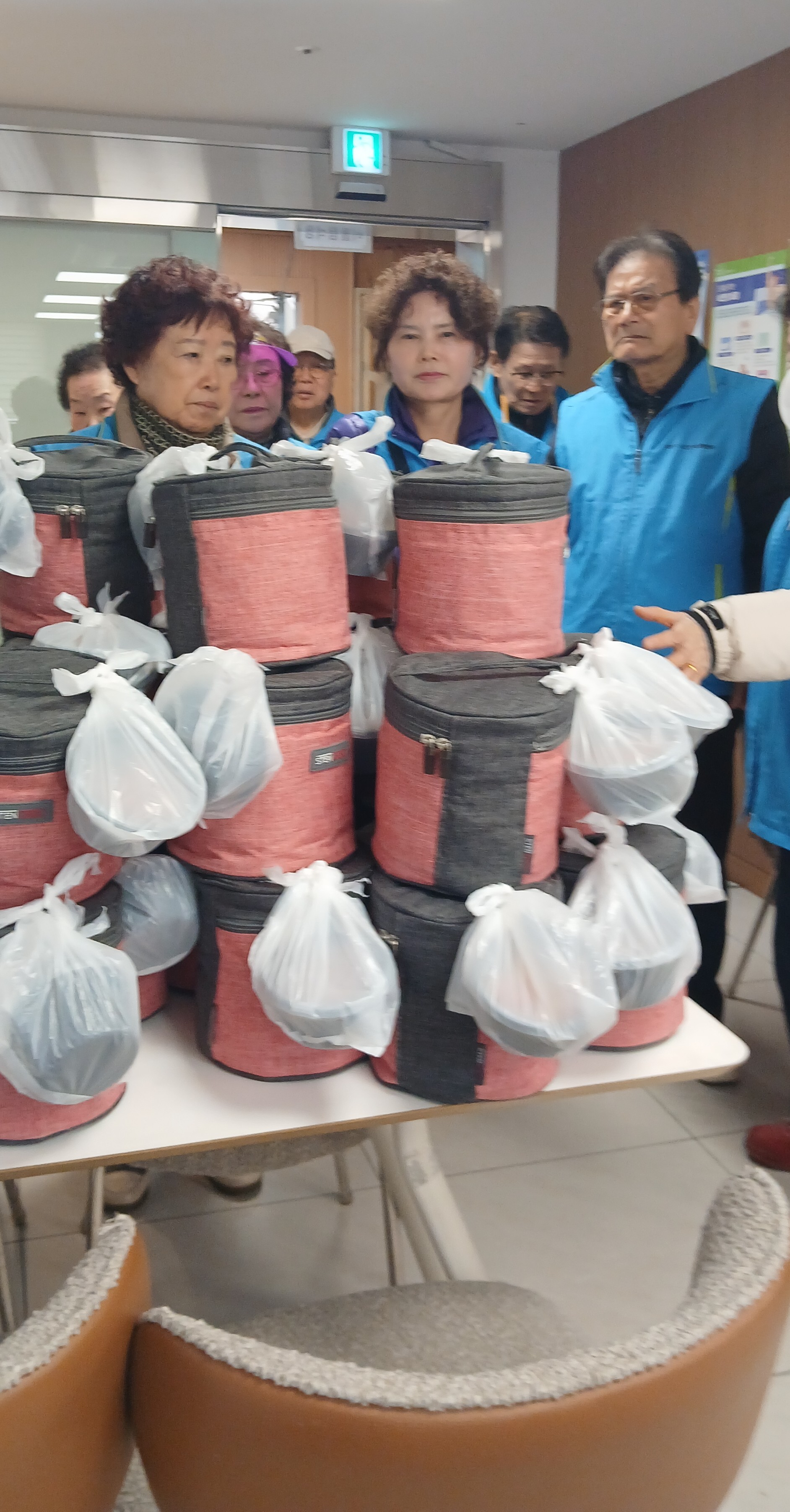 노인급식지원도우미 3월 활동 모니터링의 2번째 이미지