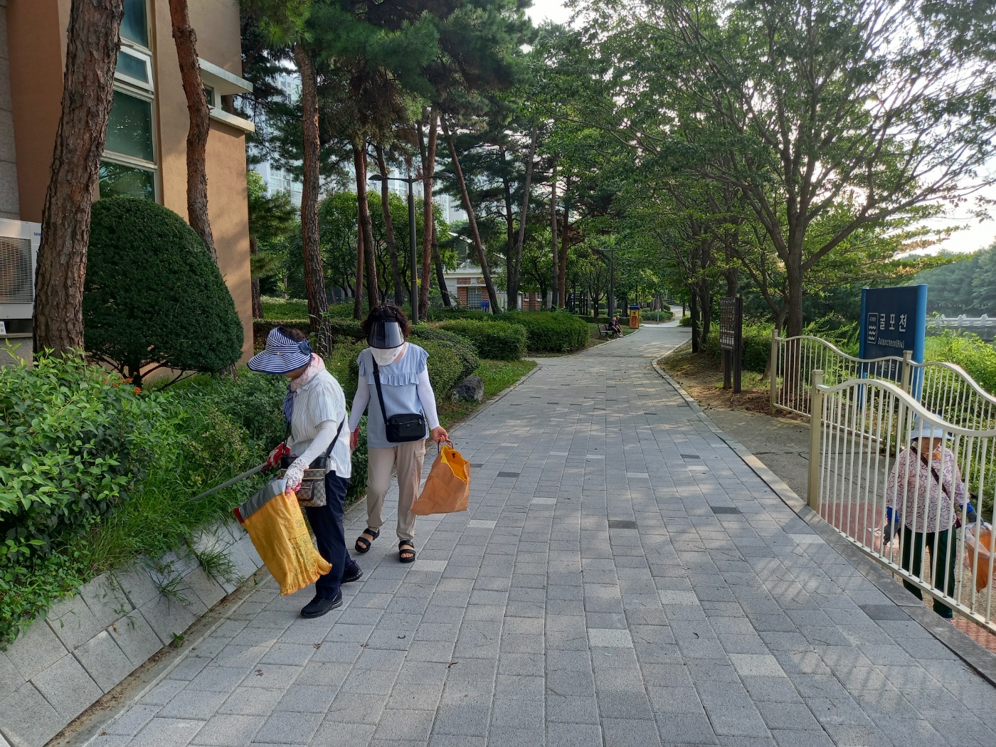 굴포천지킴이사업 8월 모니터링 이미지