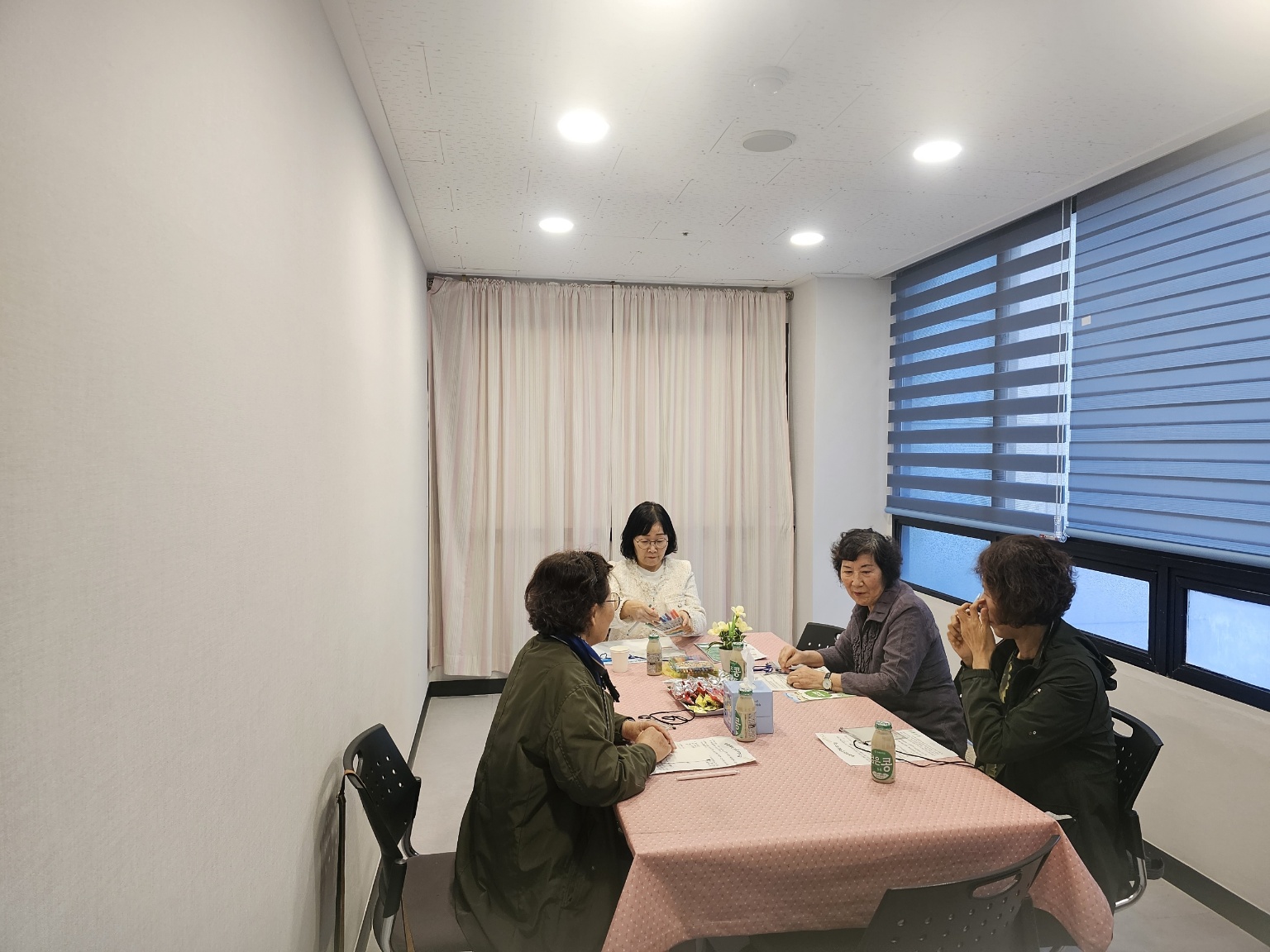 다문화가정자녀학습지원도우미 심리케어 집단상담 프로그램 참여의 3번째 이미지