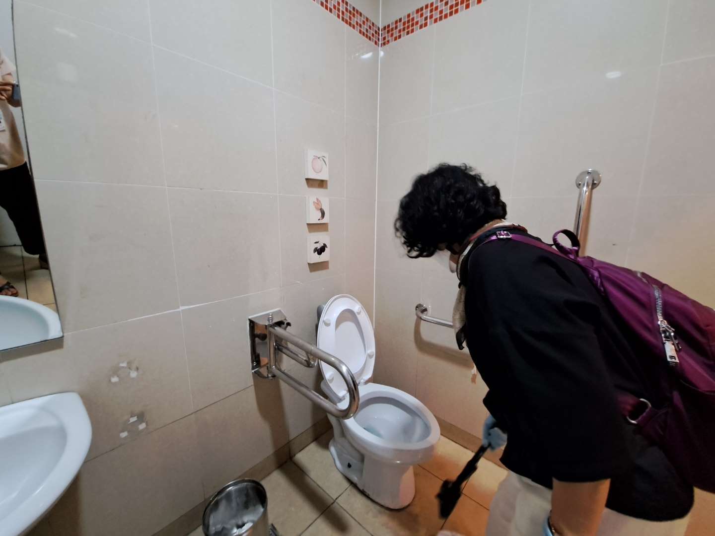 불법촬영실버지킴이단  8월 모니터링 이미지