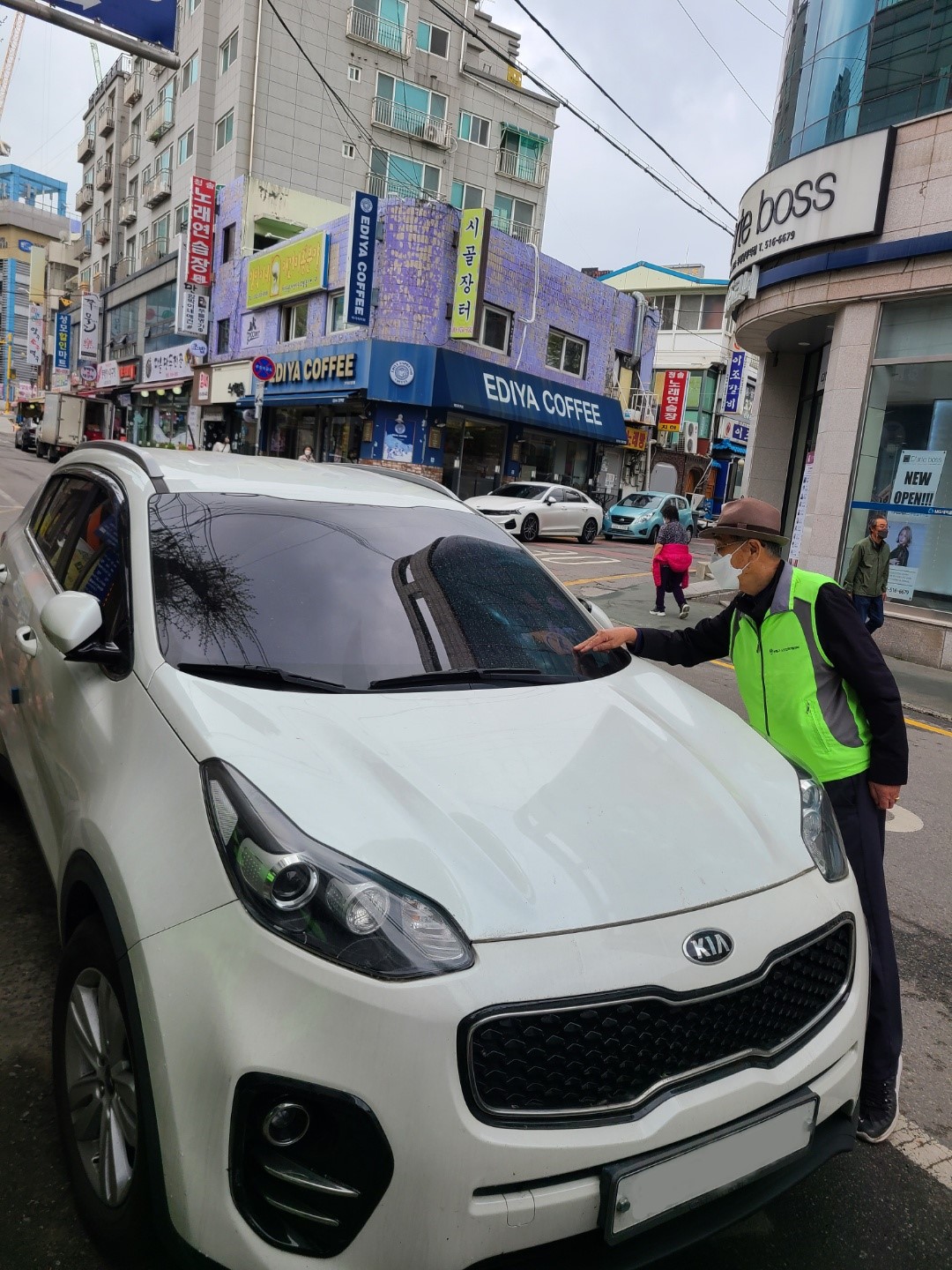 장애인주정차질서계도 4월 모니터링의 3번째 이미지