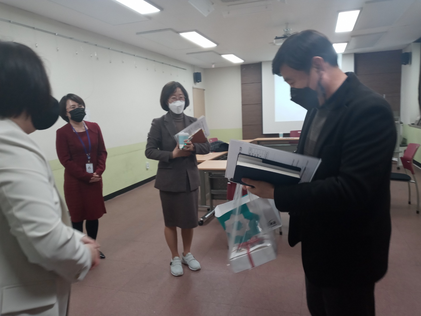 2021년 공동작업장(비전홀) 수요처 간담회 1의 5번째 이미지