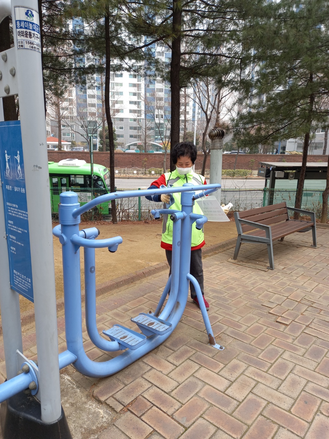 시니어방역단_3조_3월모니터링의 4번째 이미지
