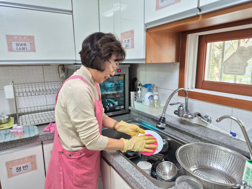 아동시설지원사업1 4월 모니터링의 1번째 이미지