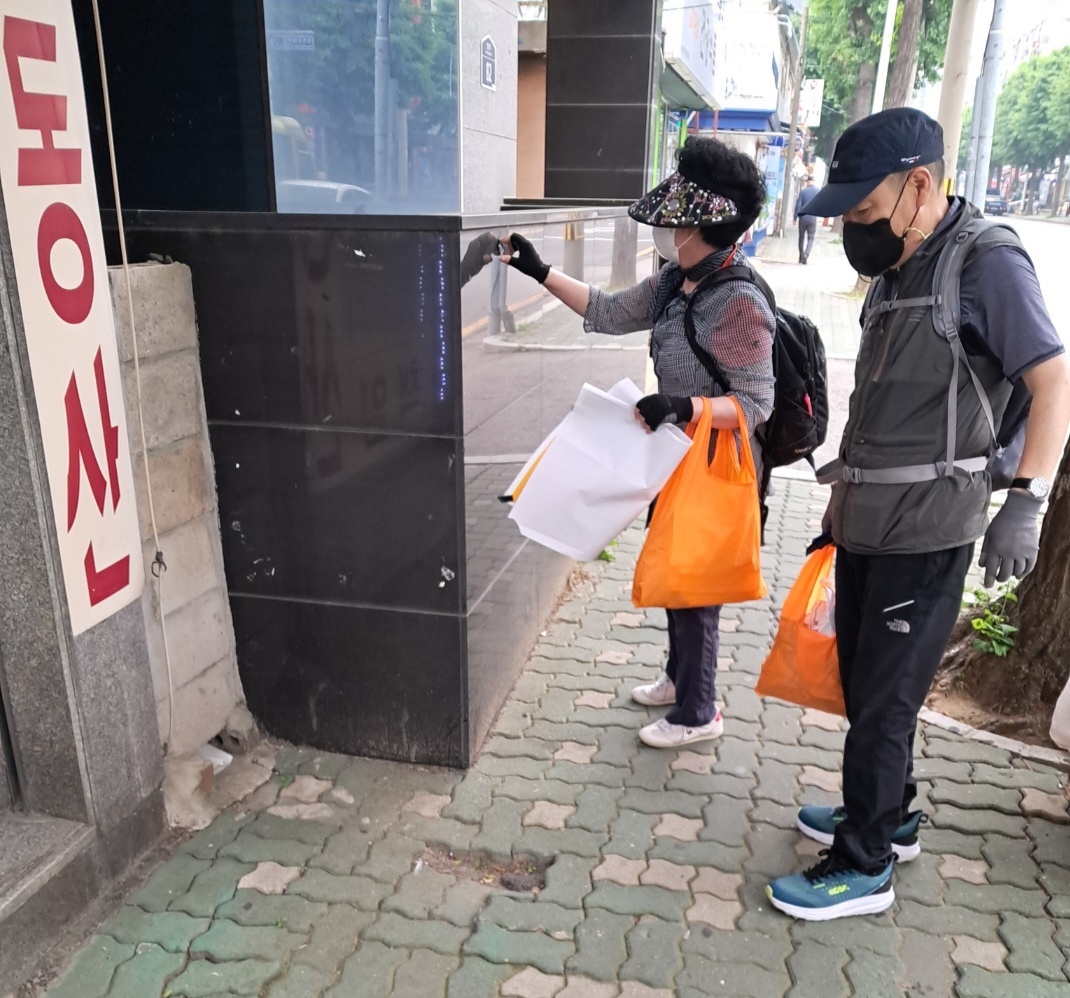 불법광고물제거사업 6월 활동 모니터링 이미지