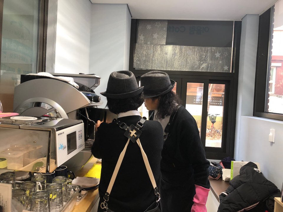 2019년 3월 카페어울림(산곡점) 활동사진의 2번째 이미지