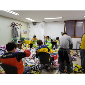 2018년 불법광고물제거사업 10월 활동 사진(11조) 이미지