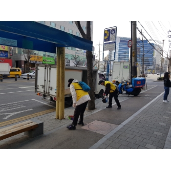 2019년 3월 정류장지킴이 활동사진(4조,7조) 이미지