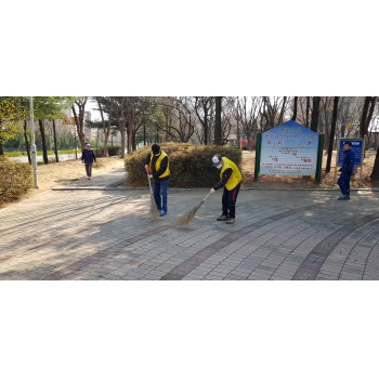 4/3(수) 어린이공원관리원 활동사진 이미지