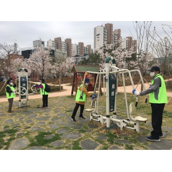 시니어방역단 4월2일 모니터링(갈산근린공원) 이미지