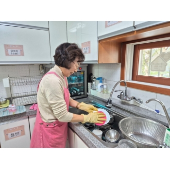 아동시설지원사업1 4월 모니터링 이미지